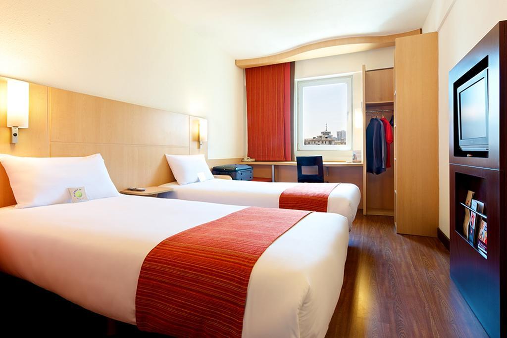 Ibis Leshan City Center Eksteriør billede